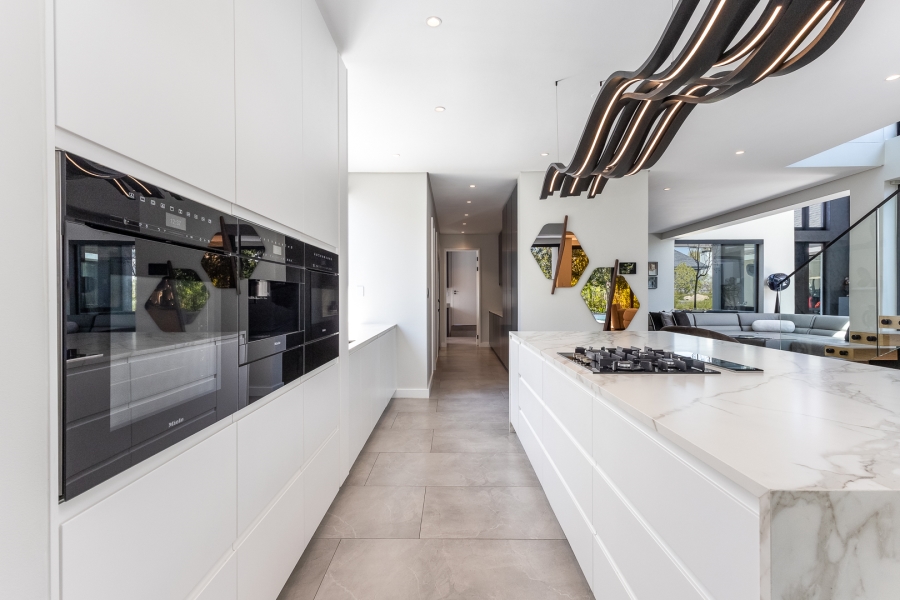 4 Bedroom Property for Sale in Pearl Valley at Val de Vie Western Cape